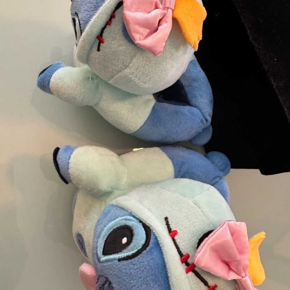 STITCH!!!  Disney Blue and White Fabric size 5/6 Slipper. NOT WORN